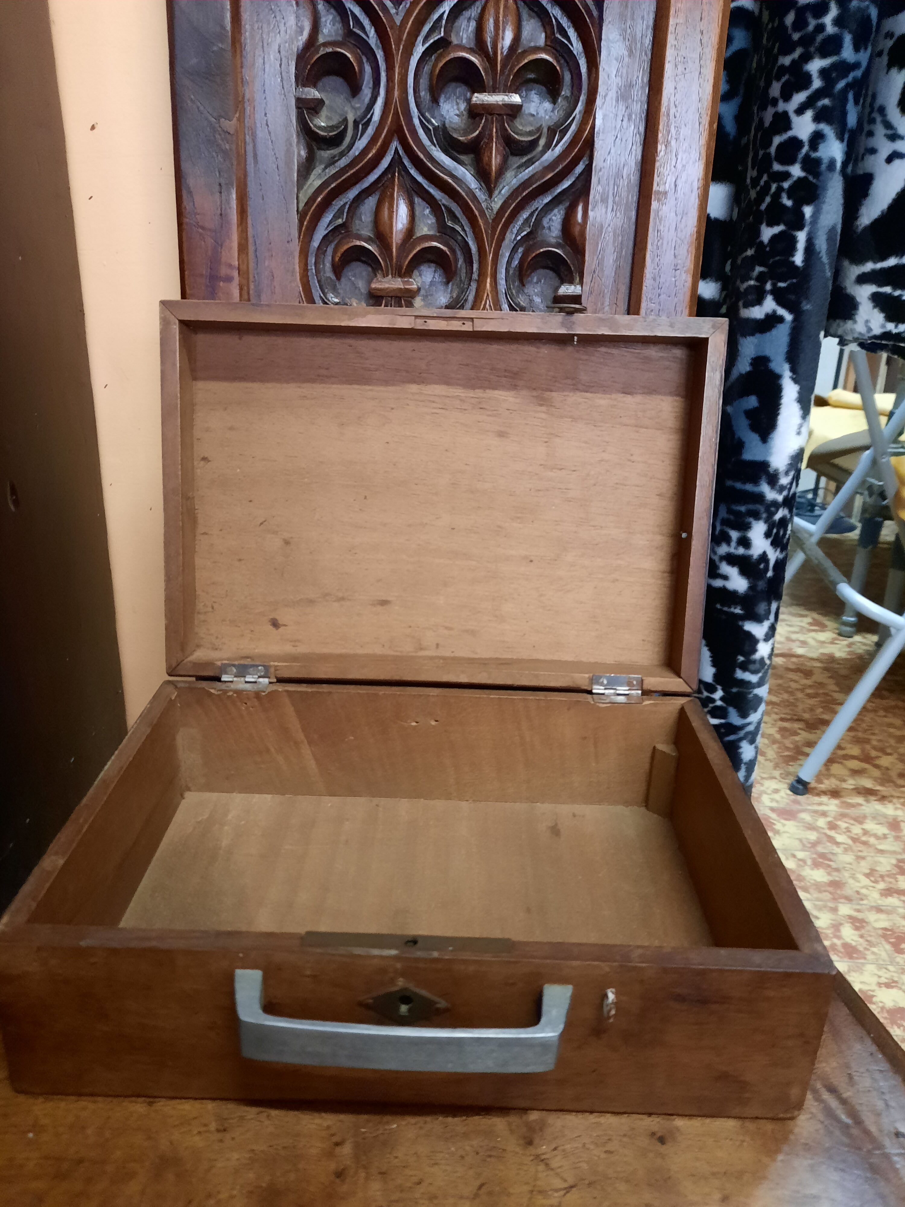 Vintage wooden box