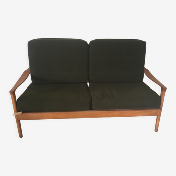 Mid-century scandinavian sofa