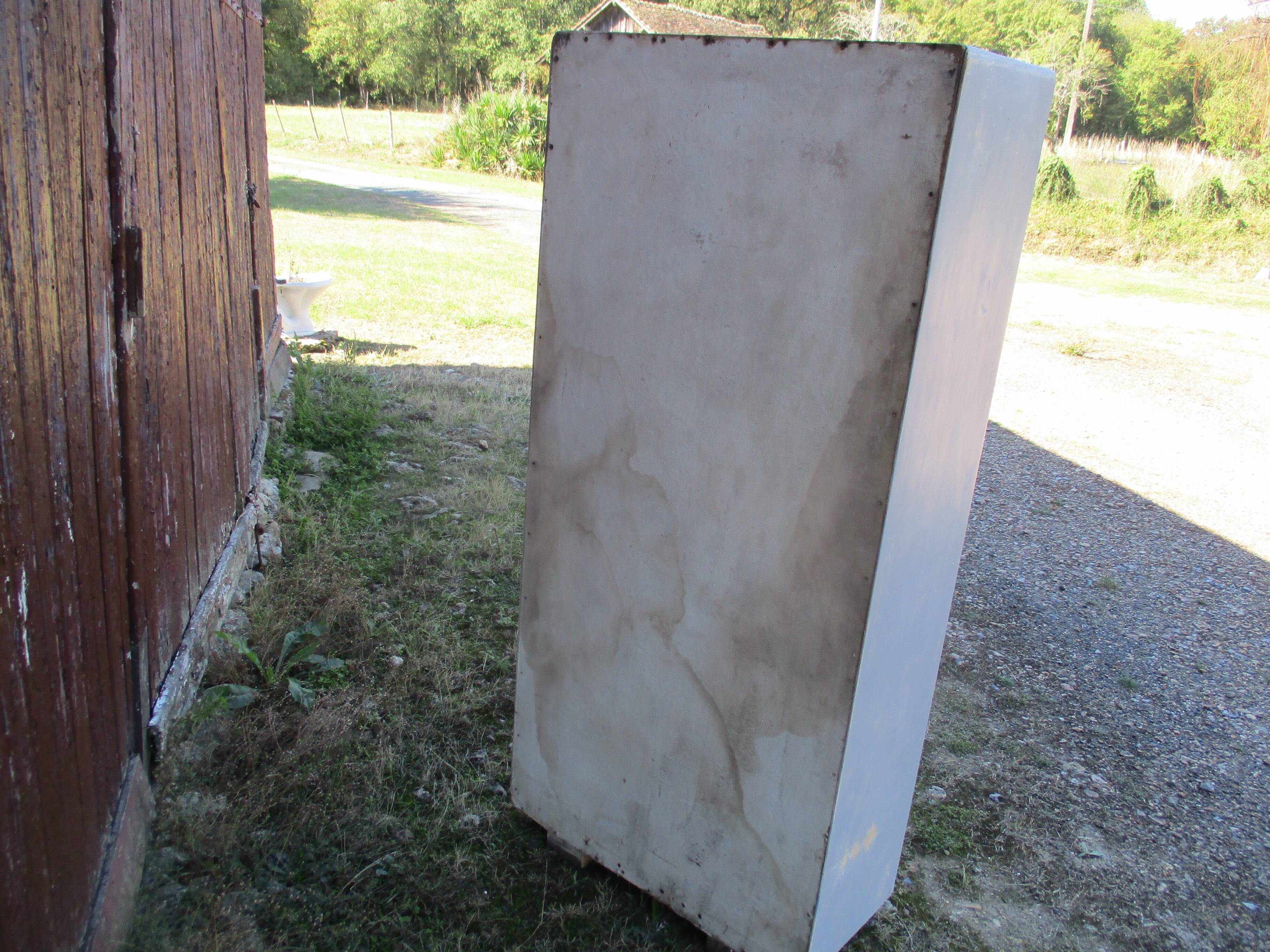 50s kitchen cabinet transformed with a patina makeover
