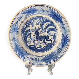 17-18ème, assiette antique Talavera, céramique espagnole, fougères et hirondelles.