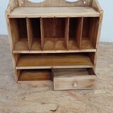Desk shelf