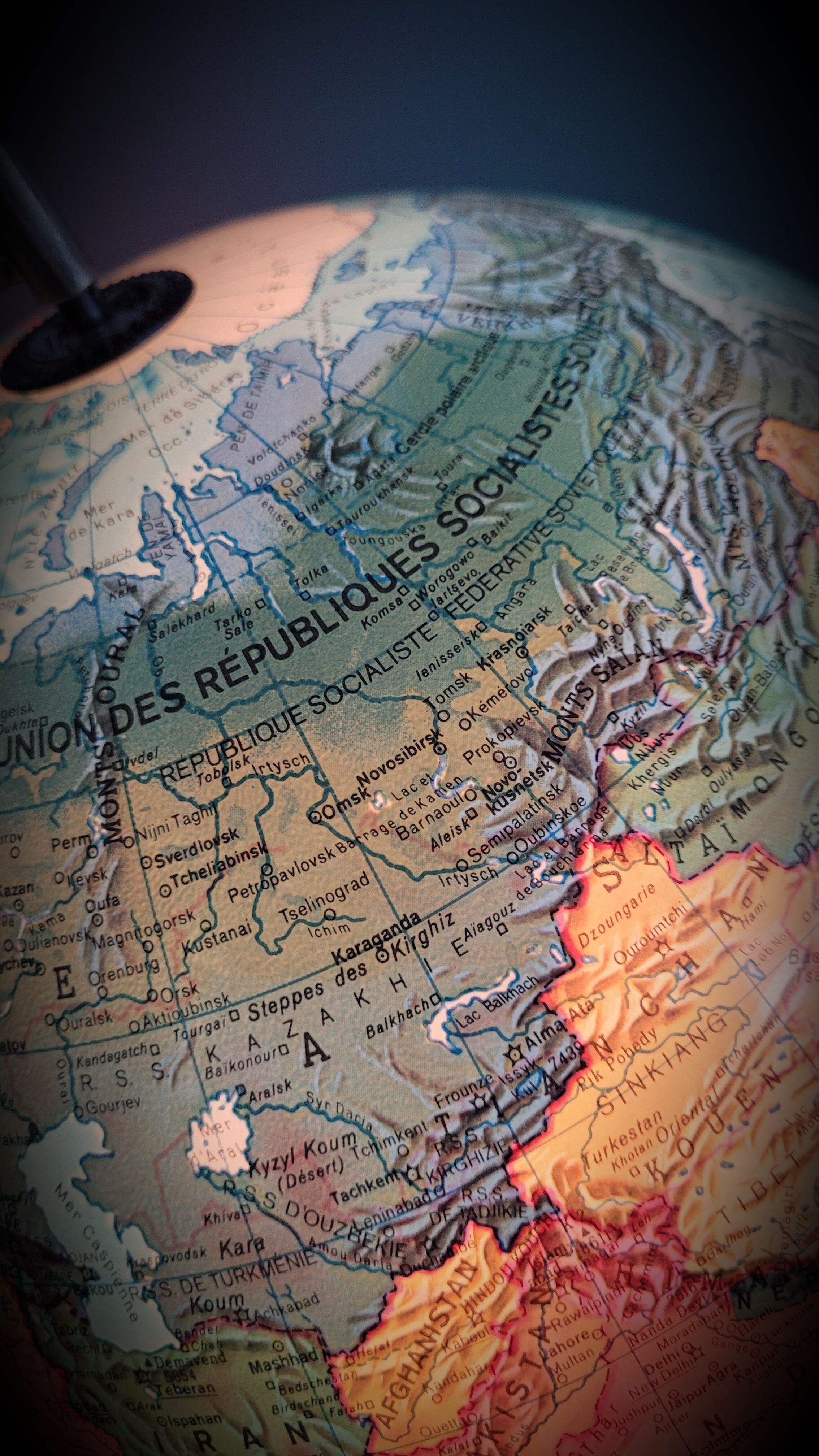 World map terrestrial 1983