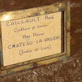 Old large-format trunk 930cm