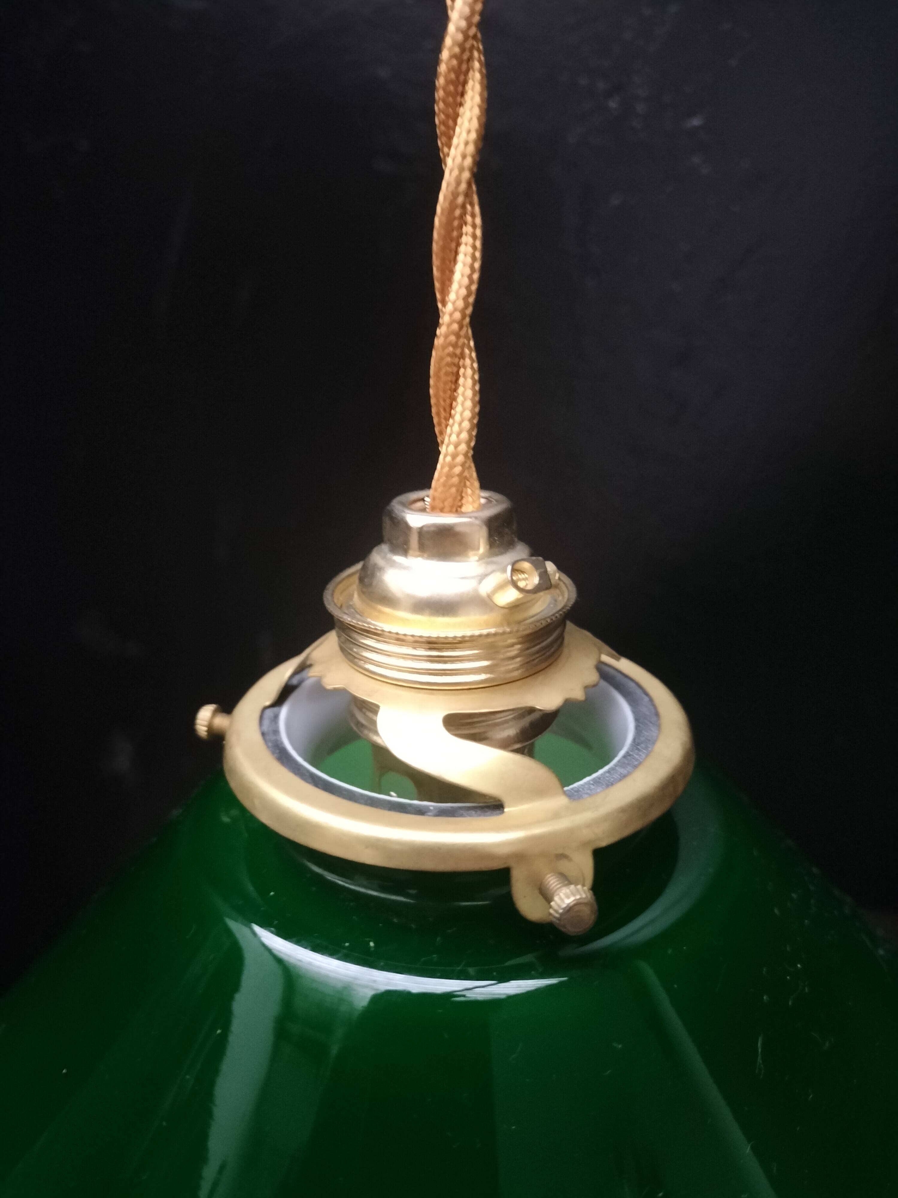 Suspension opaline verte