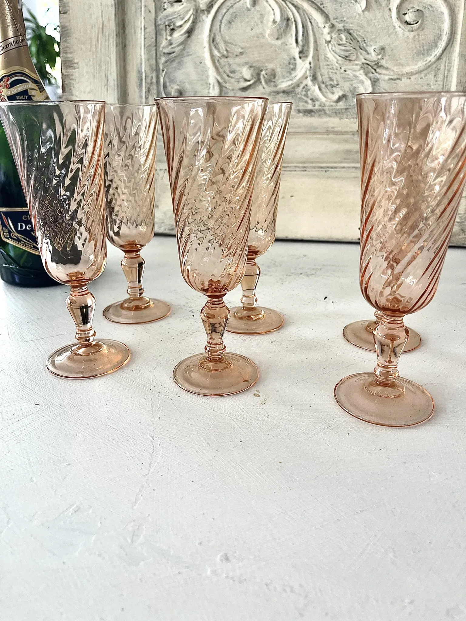 Champagne flutes set of 6, Rosaline luinarc swirl glass stemware