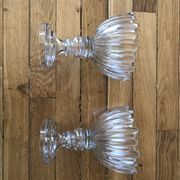 2 crystal cups