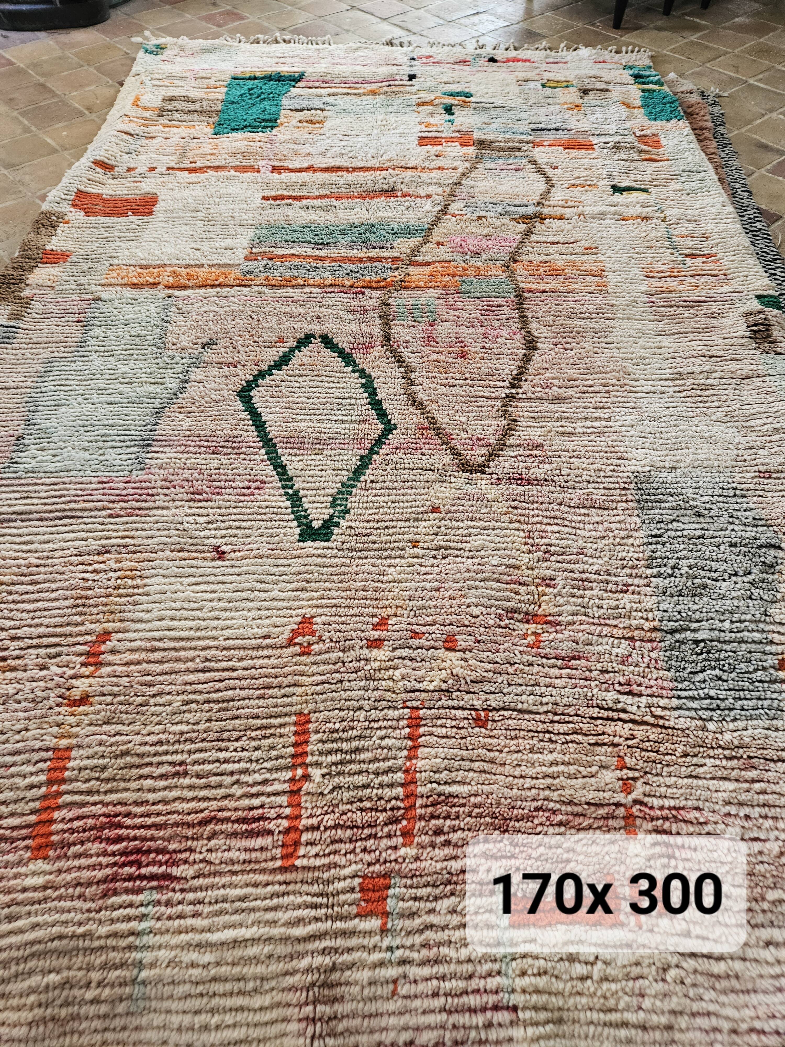 Berber Boujaad rug in coloured wool
