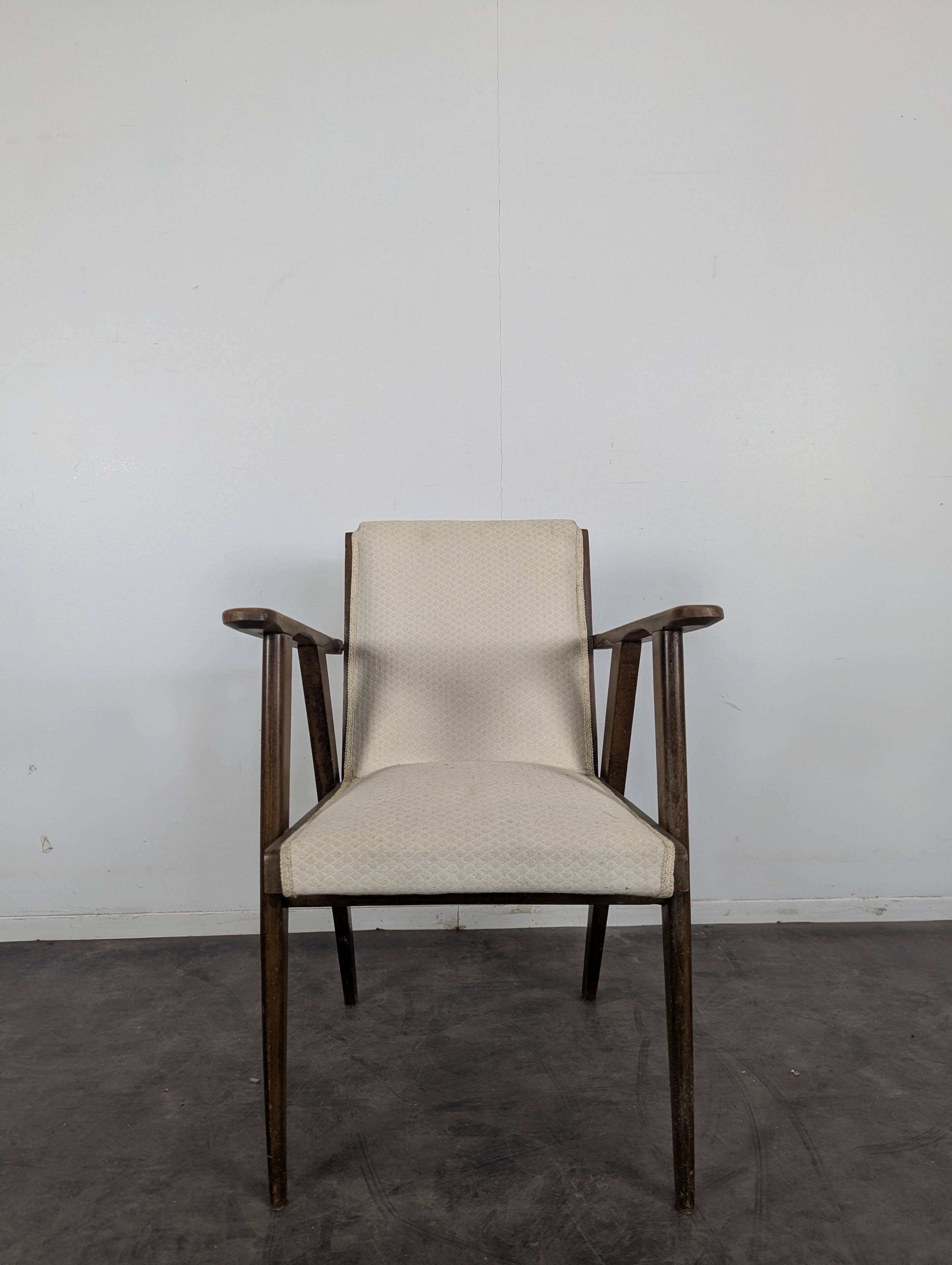 Fauteuil de bureau reconstruction