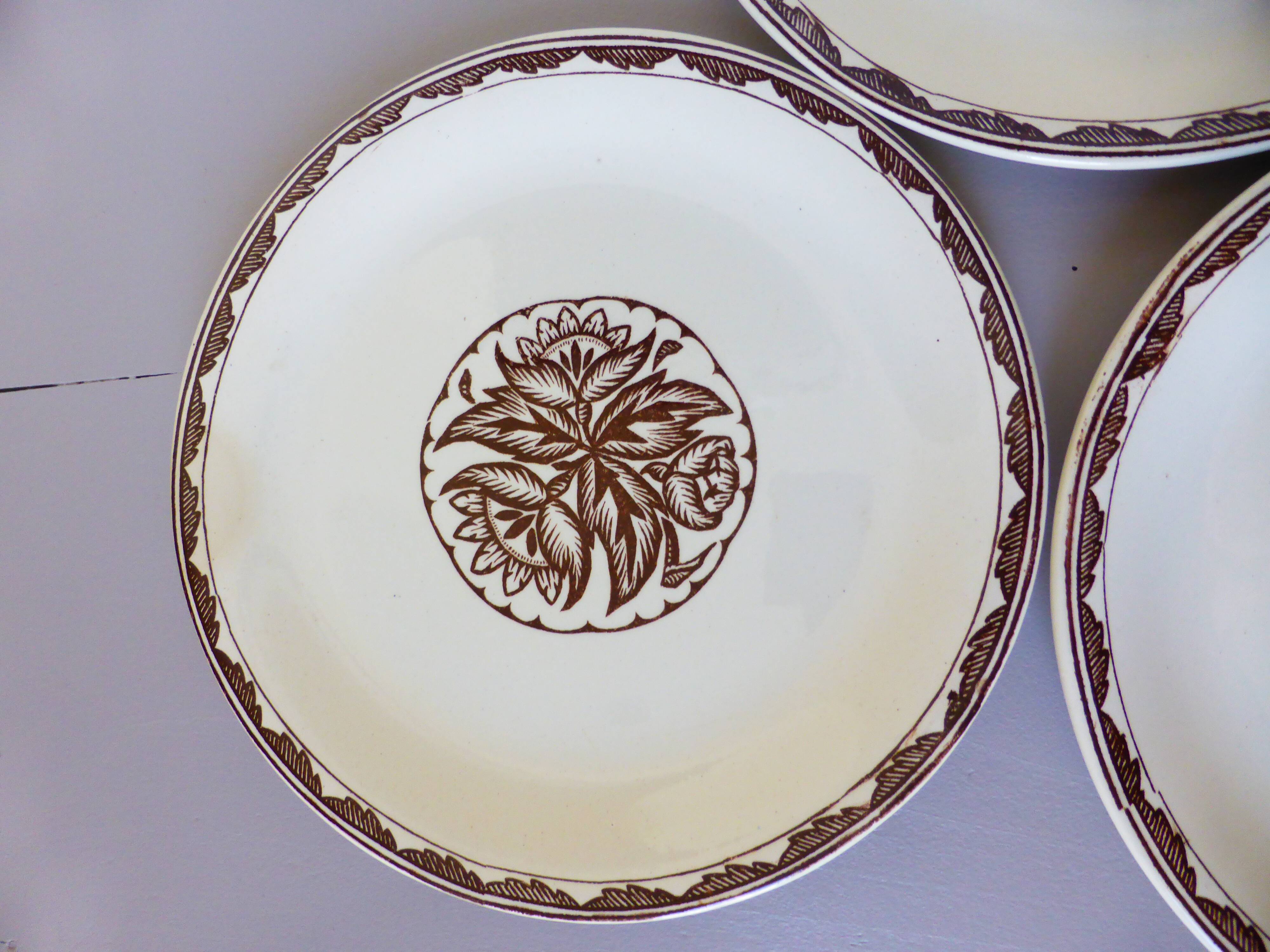 4 vintage dessert plates of Sarreguemines Argonne model in porcelain 210702