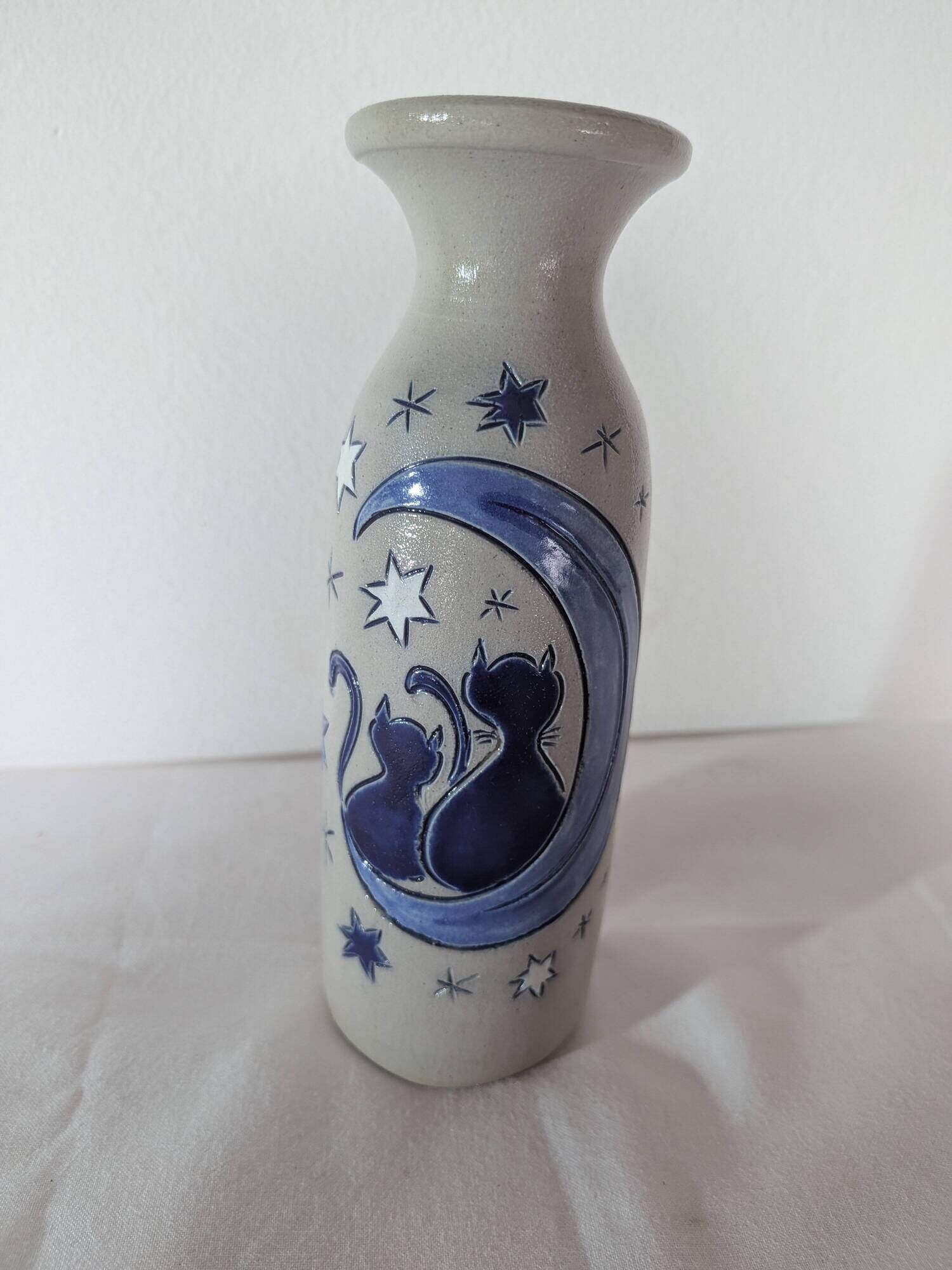Salt-glazed stoneware vase from Betschdorf by Fortuné Schmitter – cats, moon and star