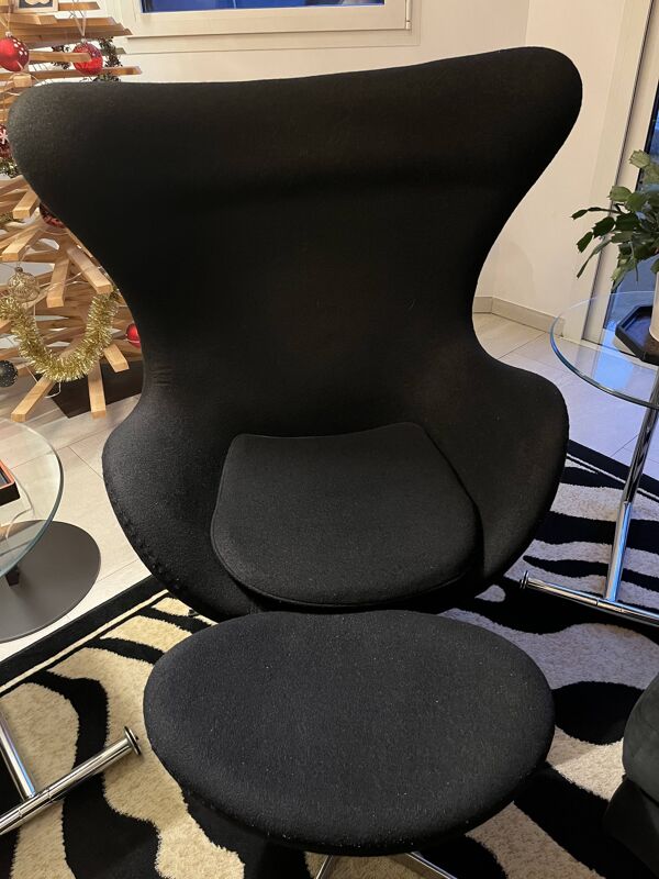 Fauteuil et repose-pied Henrik Thor Larsen 1960