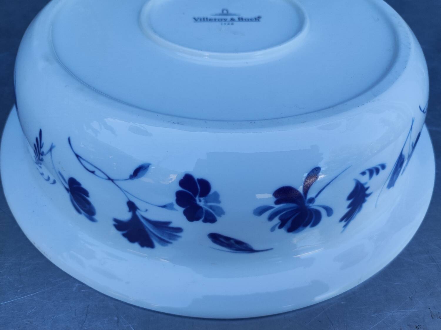Old Villeroy & Boch hollow dish, blue floral pattern
