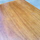 Table scandinave
