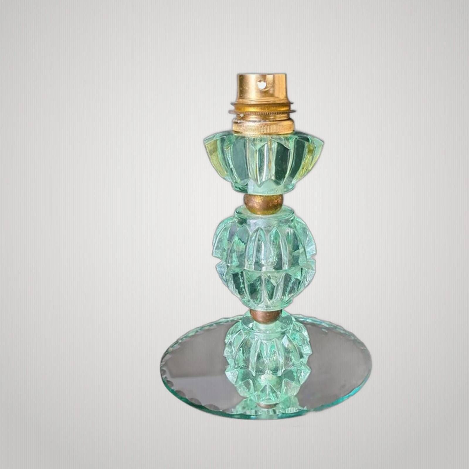 Lampe de chevet en cristal vert Attribuée à Jacques Adnet pour Bacarrat