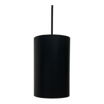 Minimalist cylindrical pendant light from the mid-century in metal by Eila & John Meiling for Louis Poulsen, set of 3.