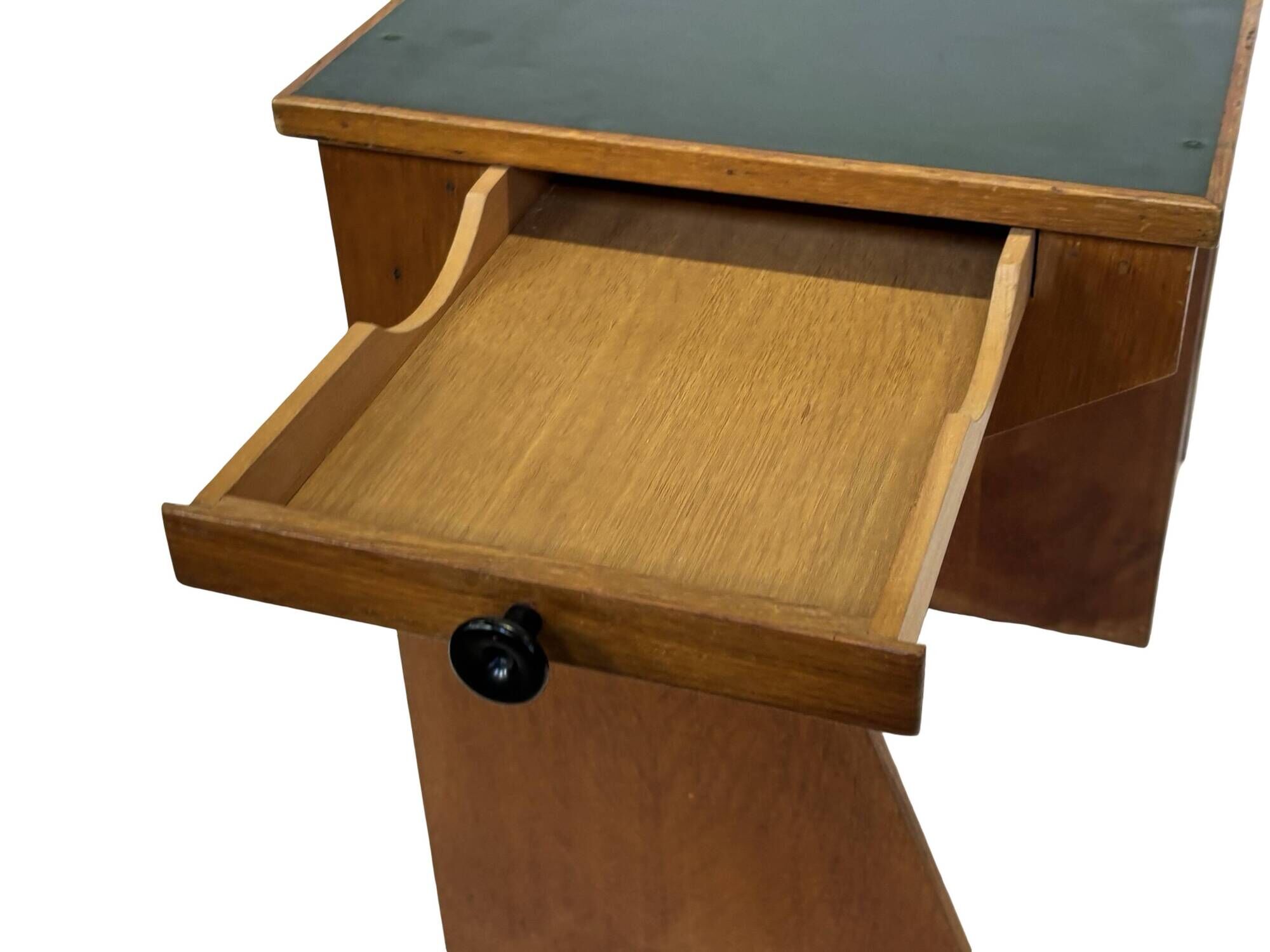 Art Deco desk, minimalist design in oak, unique 40s design, Netherlands.
