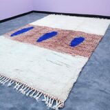 Traditional Moroccan wool Berber rug size 150 x 250 cm