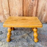 Vintage turned wooden foot stool/step stool