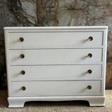 Linen chest of drawers