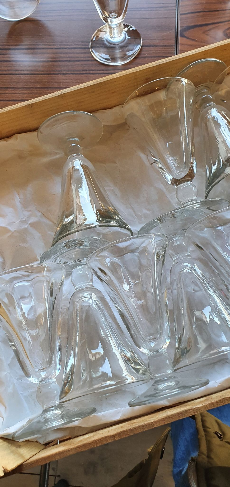 Set of bistro glasses