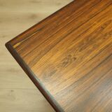 Table en palissandre, design danois, années 1970, production : Danemark