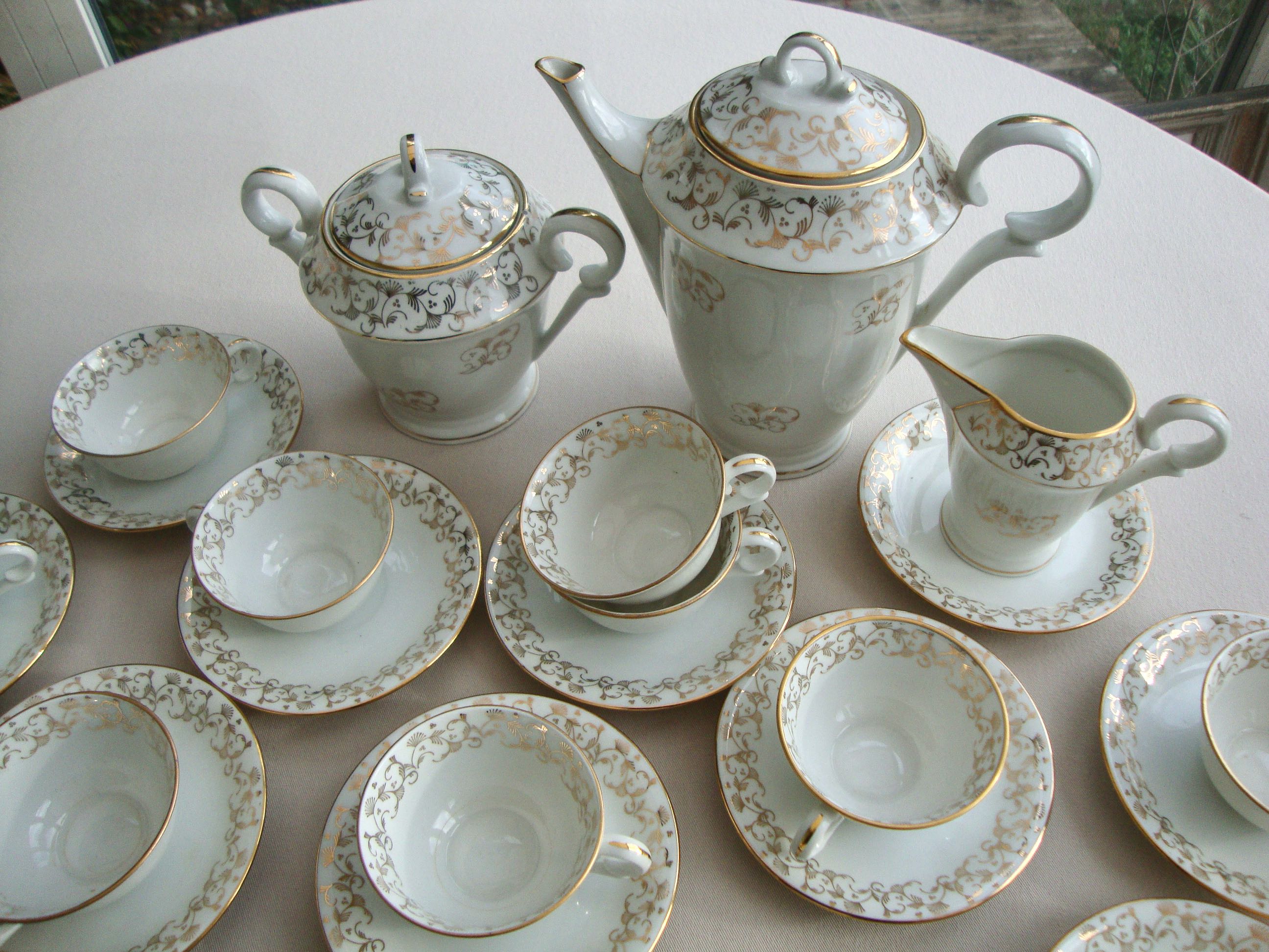 Porcelain coffee service for 12 people