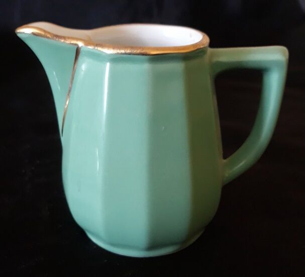 Duo of cups and saucers with his bed pitcher - 90s