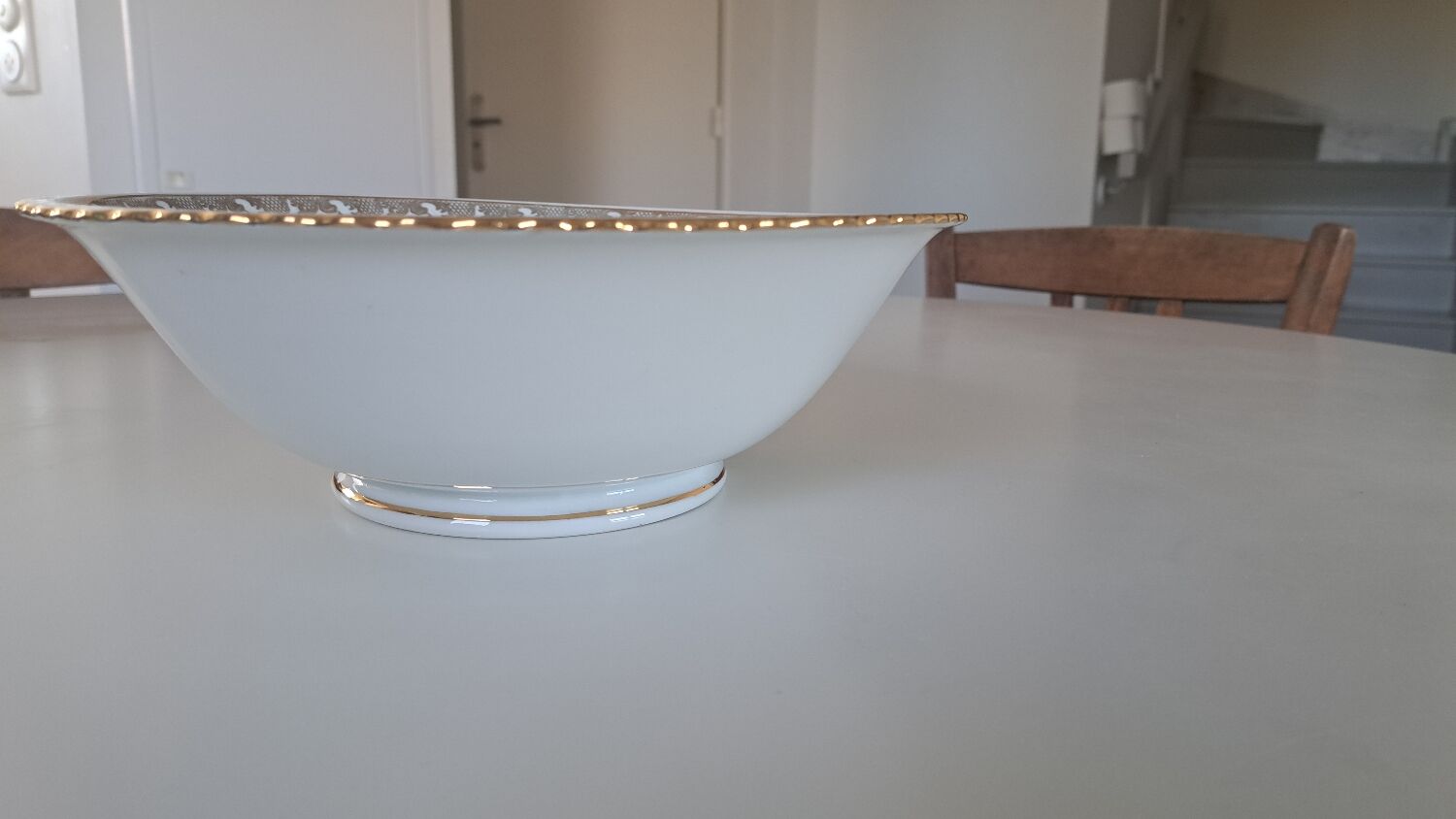 Luxury porcelain service