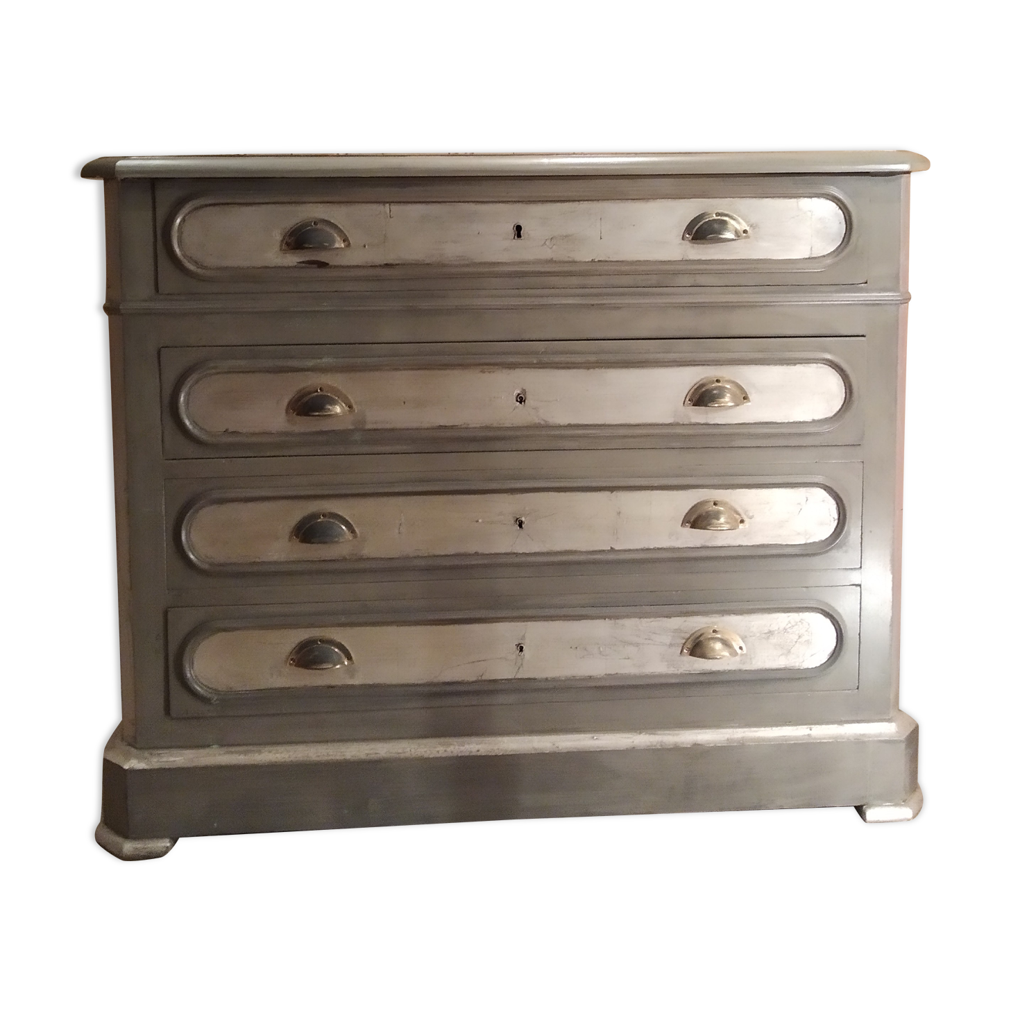 Restyled chest of drawers