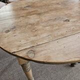 Country table and chairs