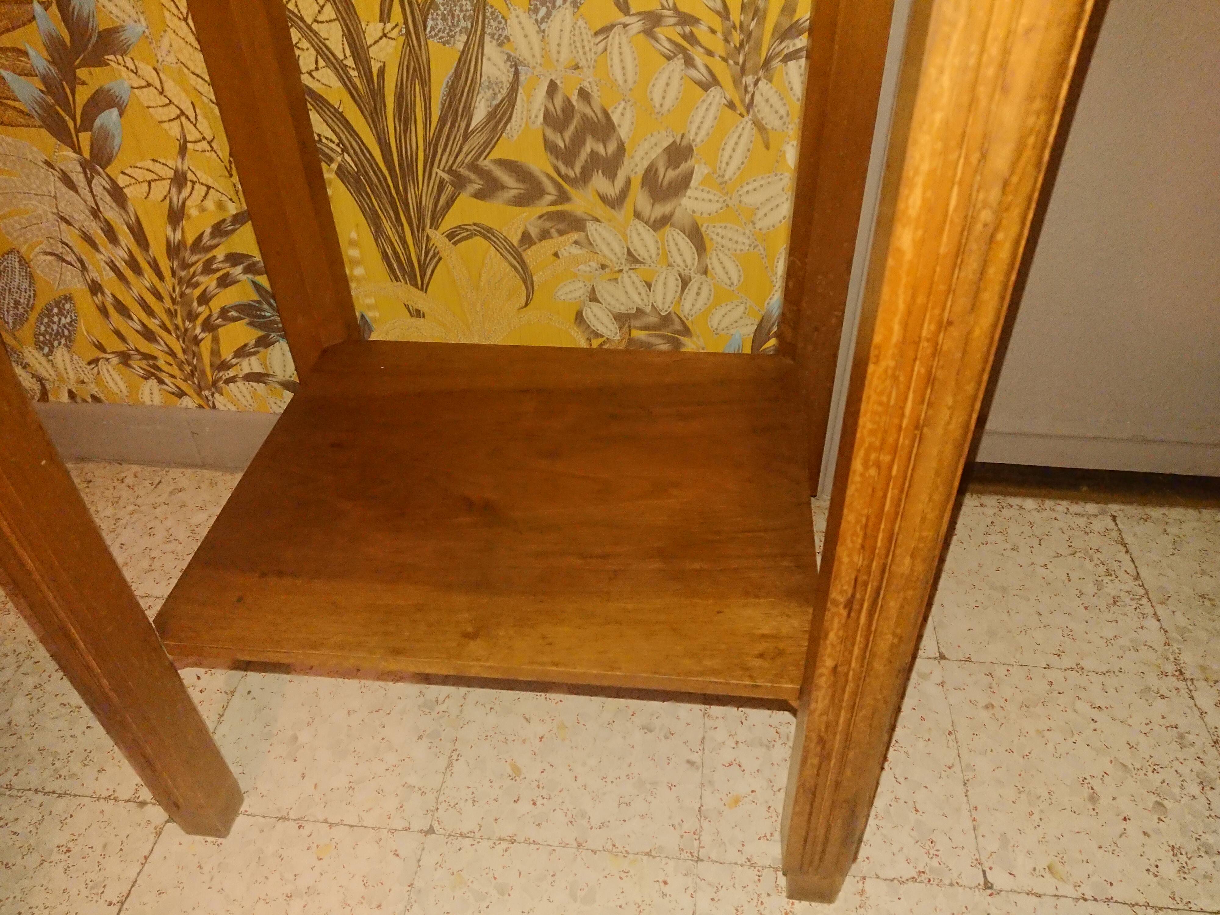 Side table Art Deco 1940 in solid wood caramel excellent condition
