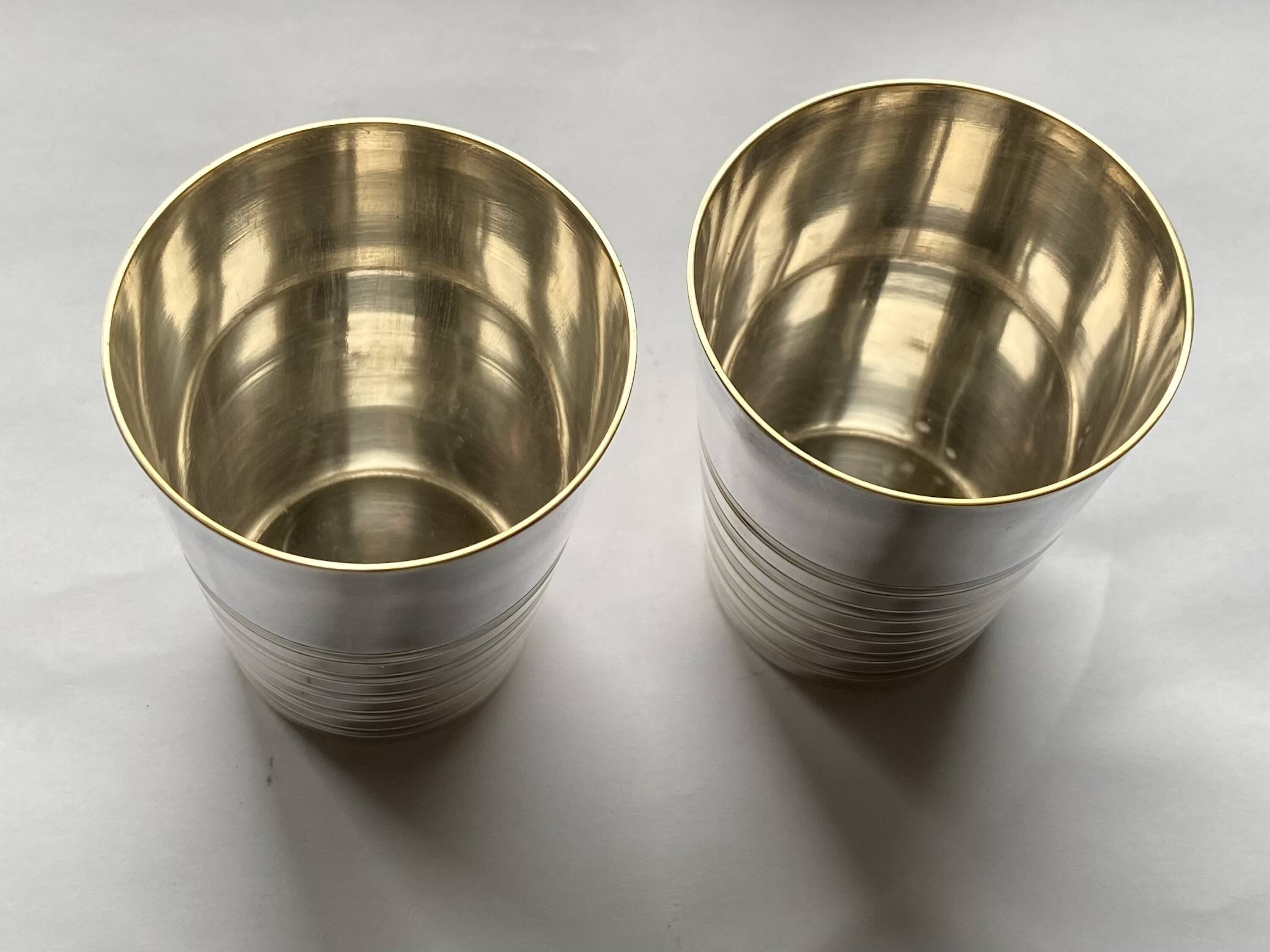 Set of 8 silver-plated metal Art Deco cups