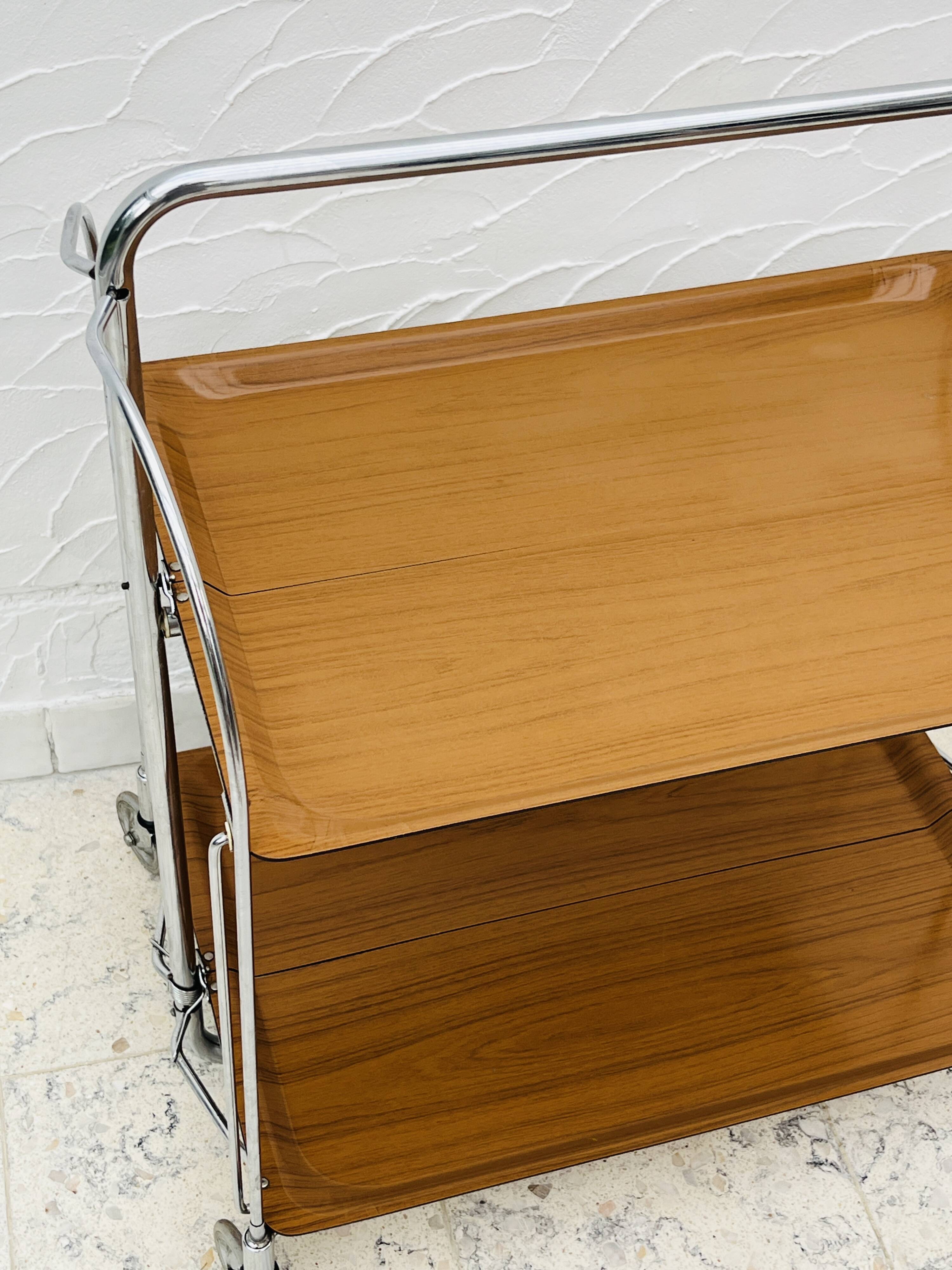 Folding table Bremshey Dinett in chrome and vintage wood