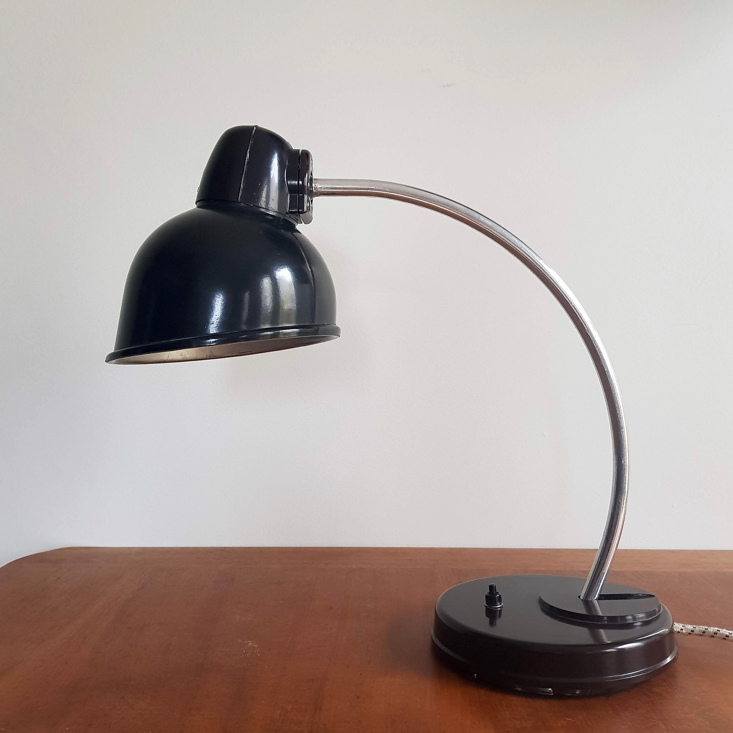 Lampe de bureau vintage noire VEB Leuchtenbau 1950