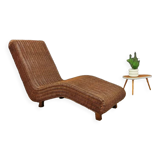 Vintage lounge chair