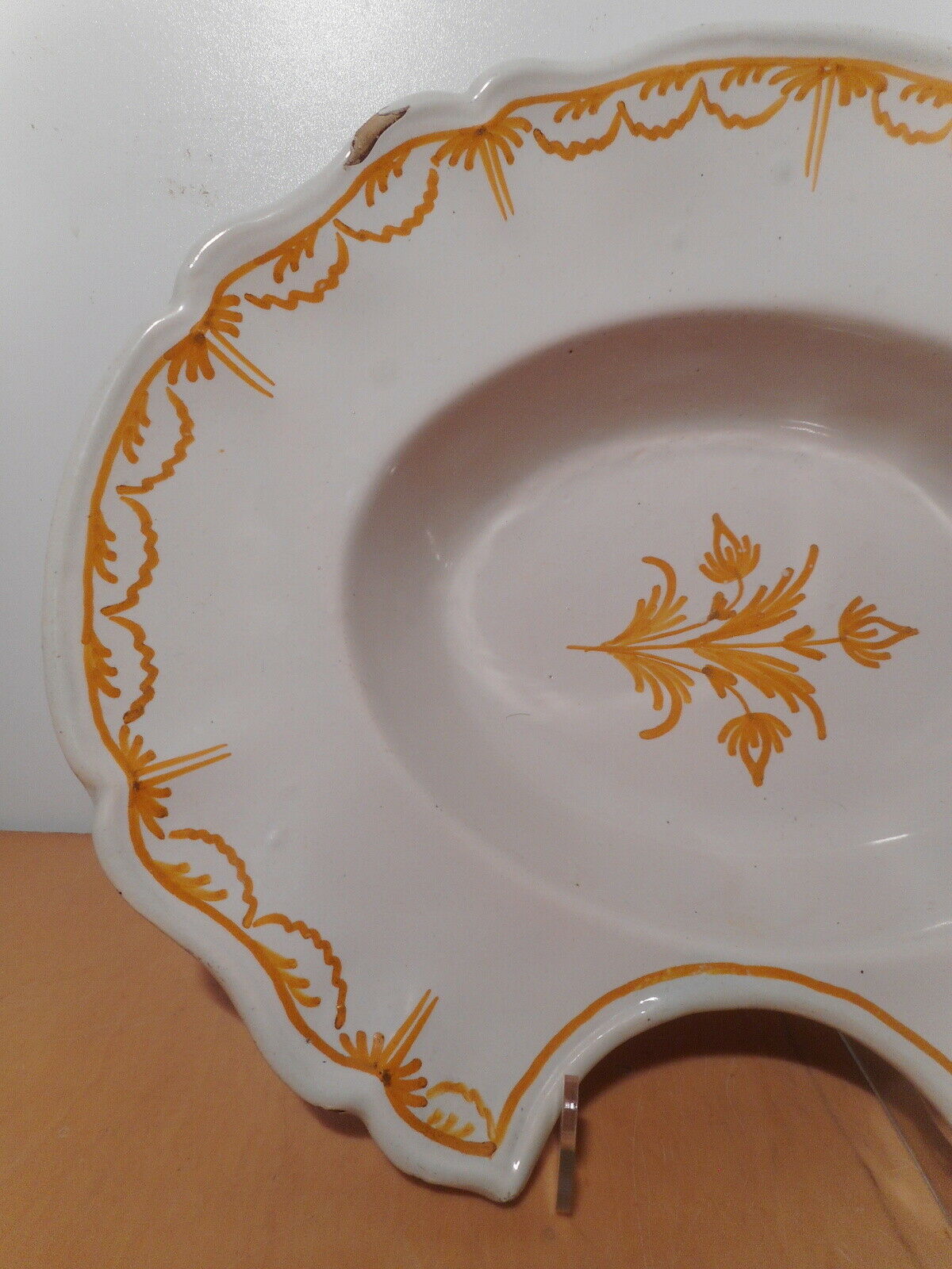 Old beard dish in faience of the south of the France 18 century in yellow camaieu