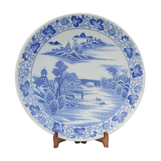 Plat en porcelaine de Chine