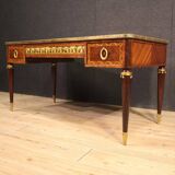 Splendid 19th century writing desk produced by Maison Forest Paris
