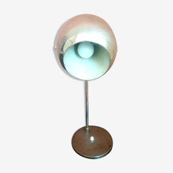 "Eye ball" desk lamp