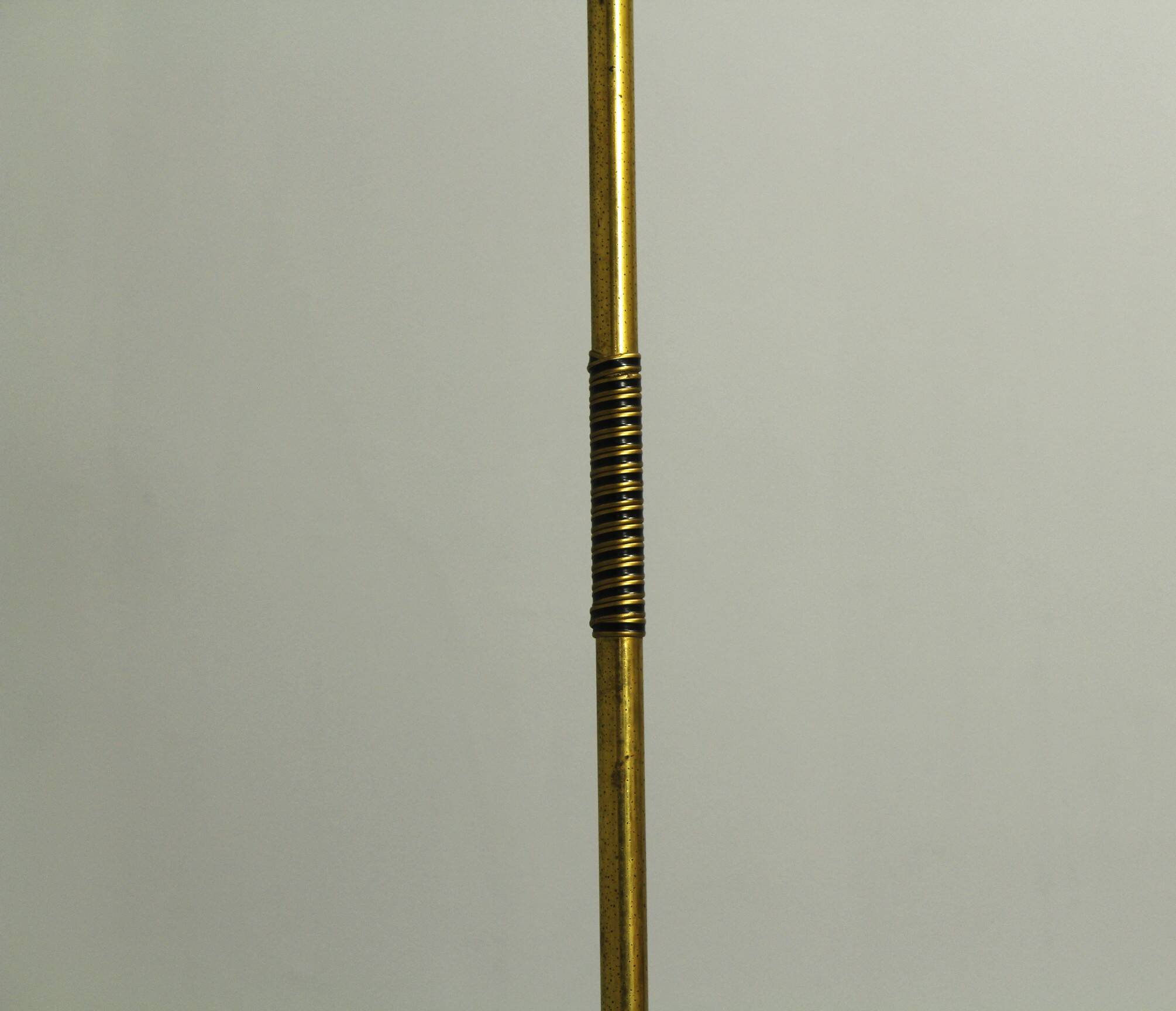 Lampadaire italien à trois lumières en laiton, années 1960