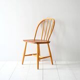 Set of 4 Pinstolar Nesto Chairs