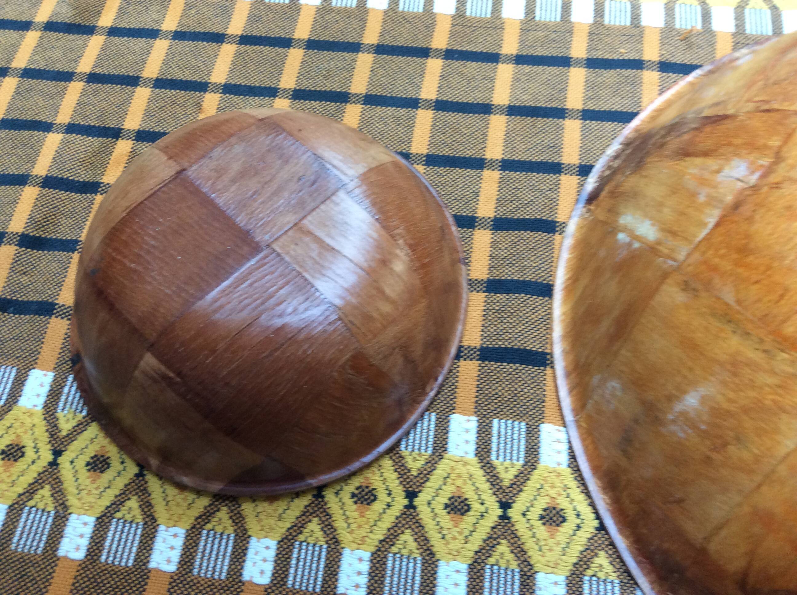 Danish salad bowl set