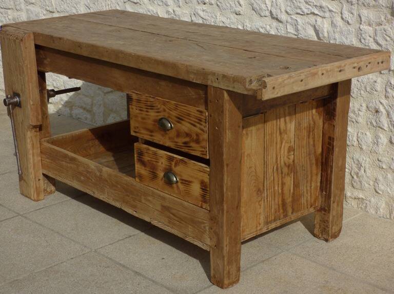 Large workbench with press, 2 drawers and storage tray - Totally sanded and varnished