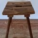 Tabouret de traite, art paysan (XIXe siècle)