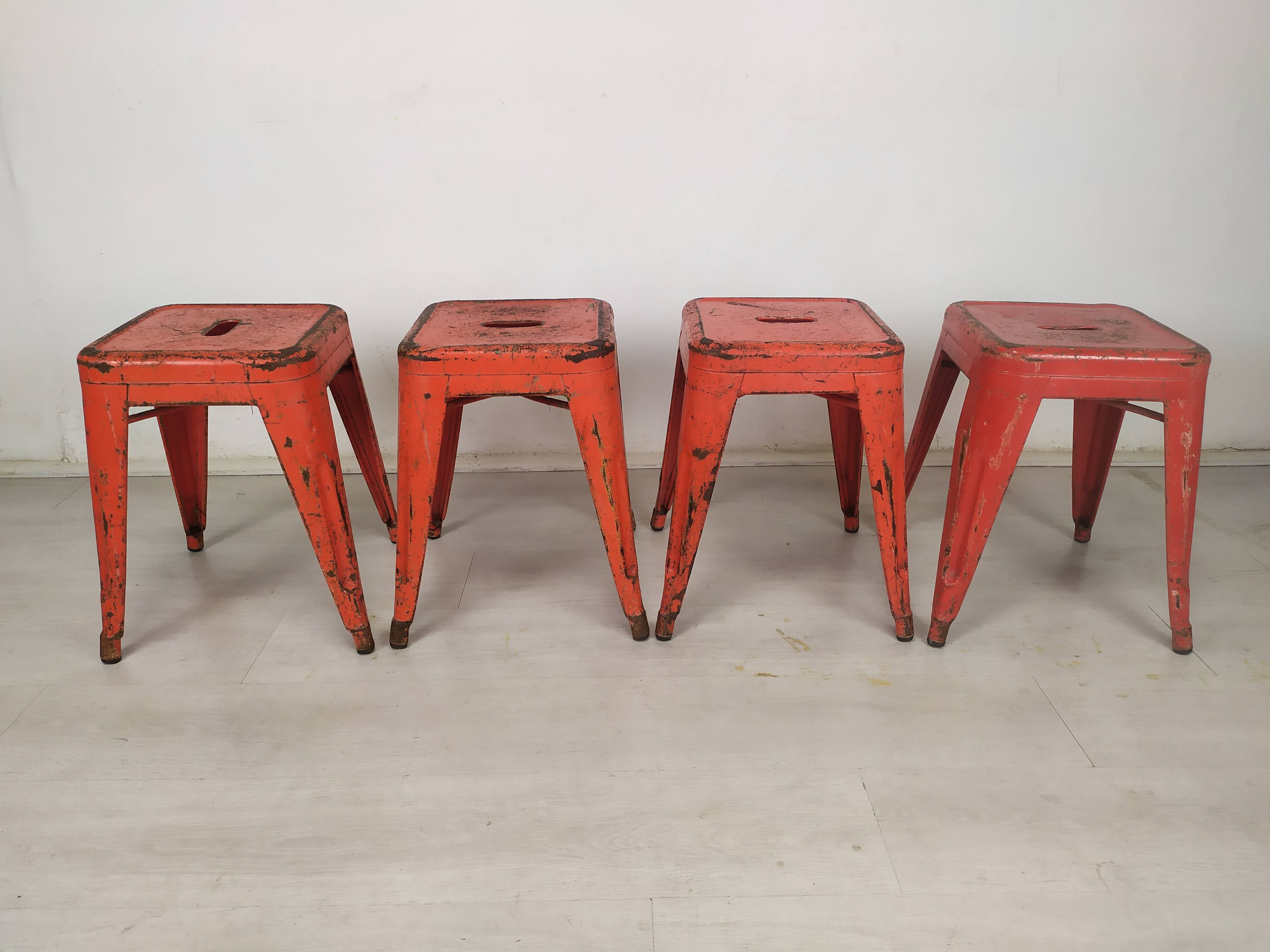 4 tolix indus stools