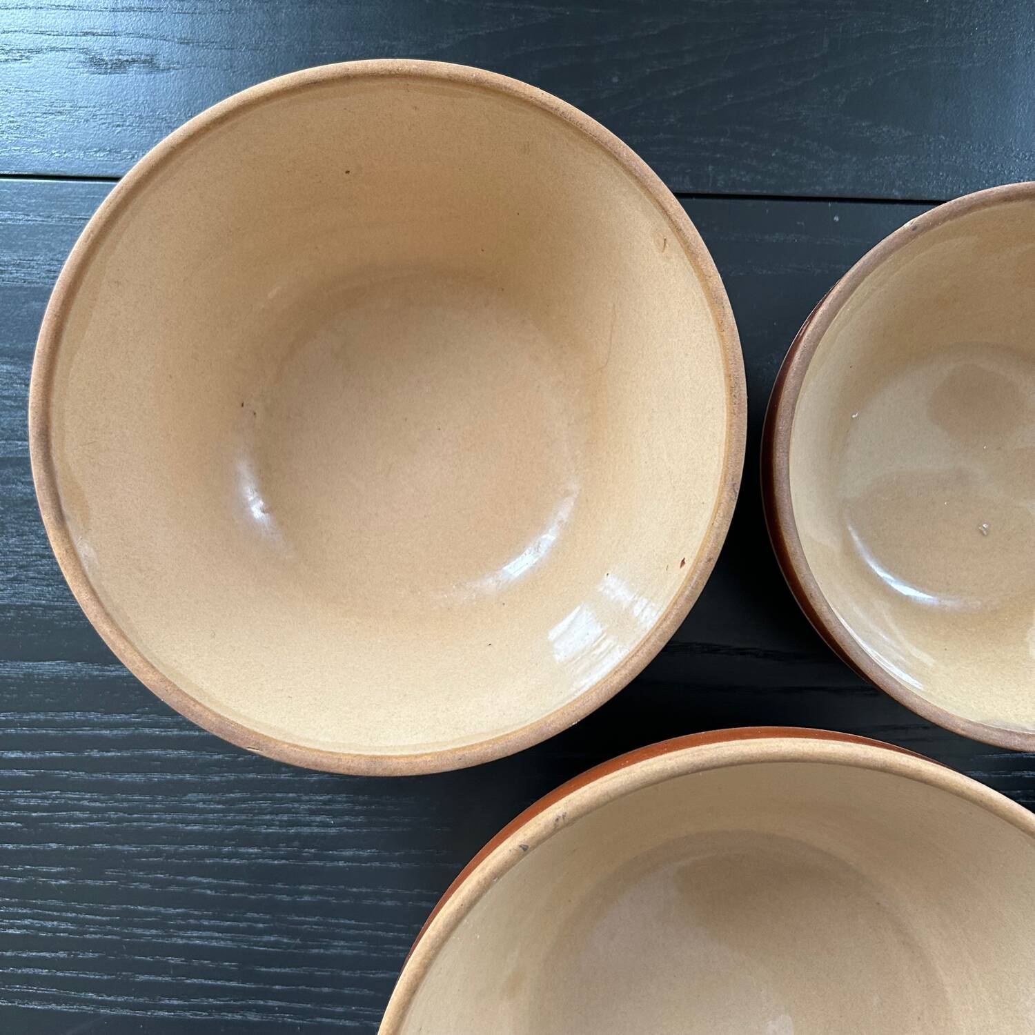 Series of 4 Gien sandstone bowls