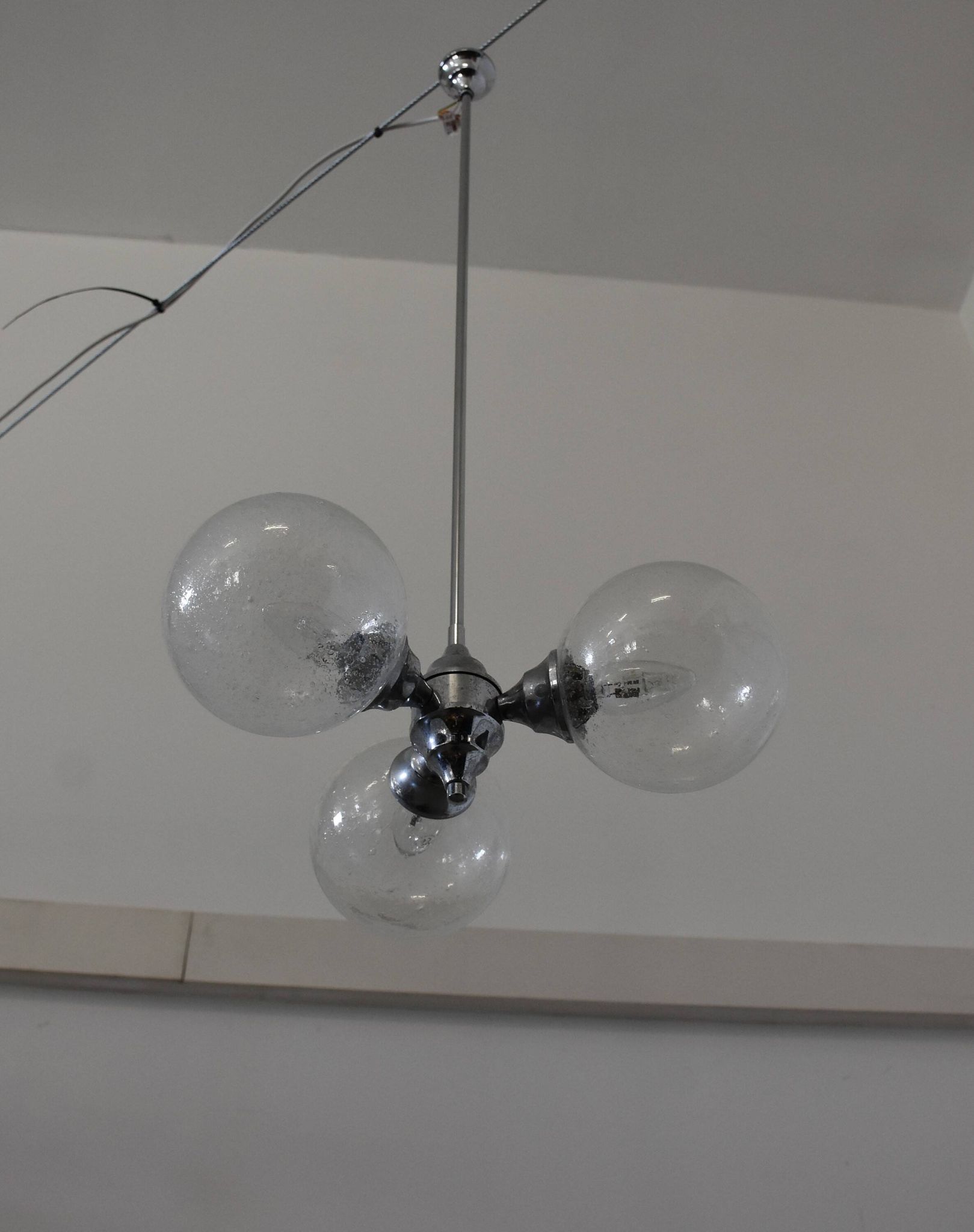 Suspension spoutnik vintage en verre bullé