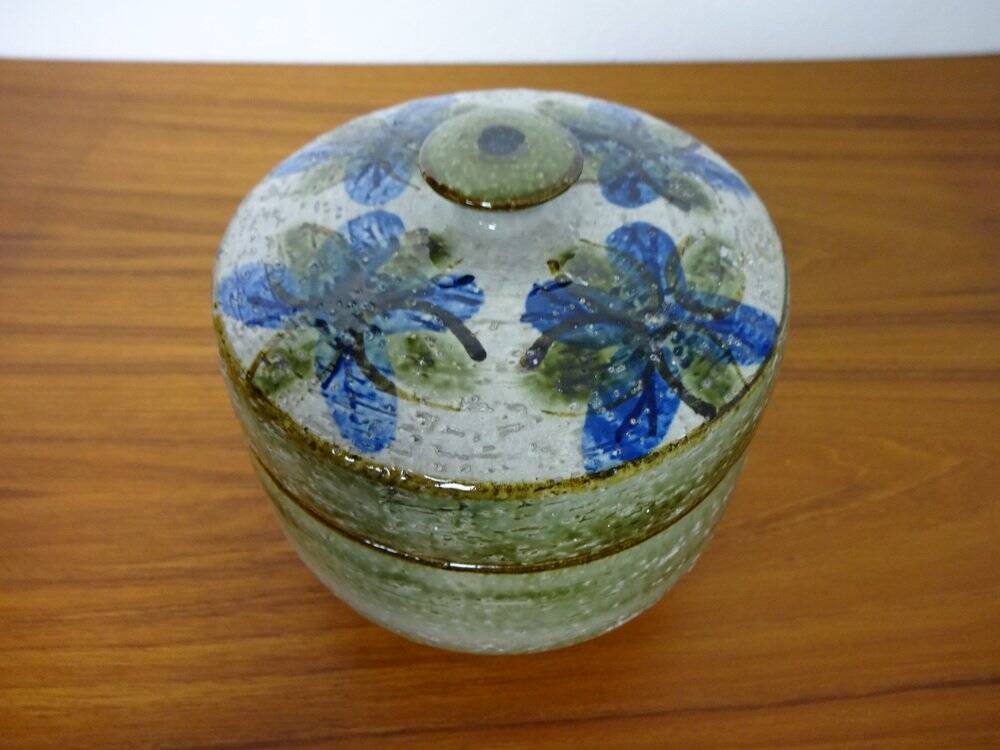 Danish Studio Ceramic Bowl with Lid by Noomi Backhausen for Soholm Stentoj, 1960s