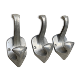 3 cast aluminum hooks