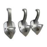 3 cast aluminum hooks